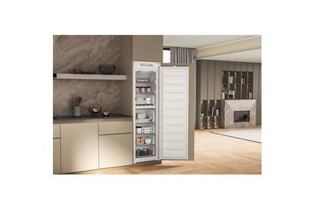 Congélateur armoire Whirlpool WHSD18F103C1 P FR encastrable 178 cm – Image 4